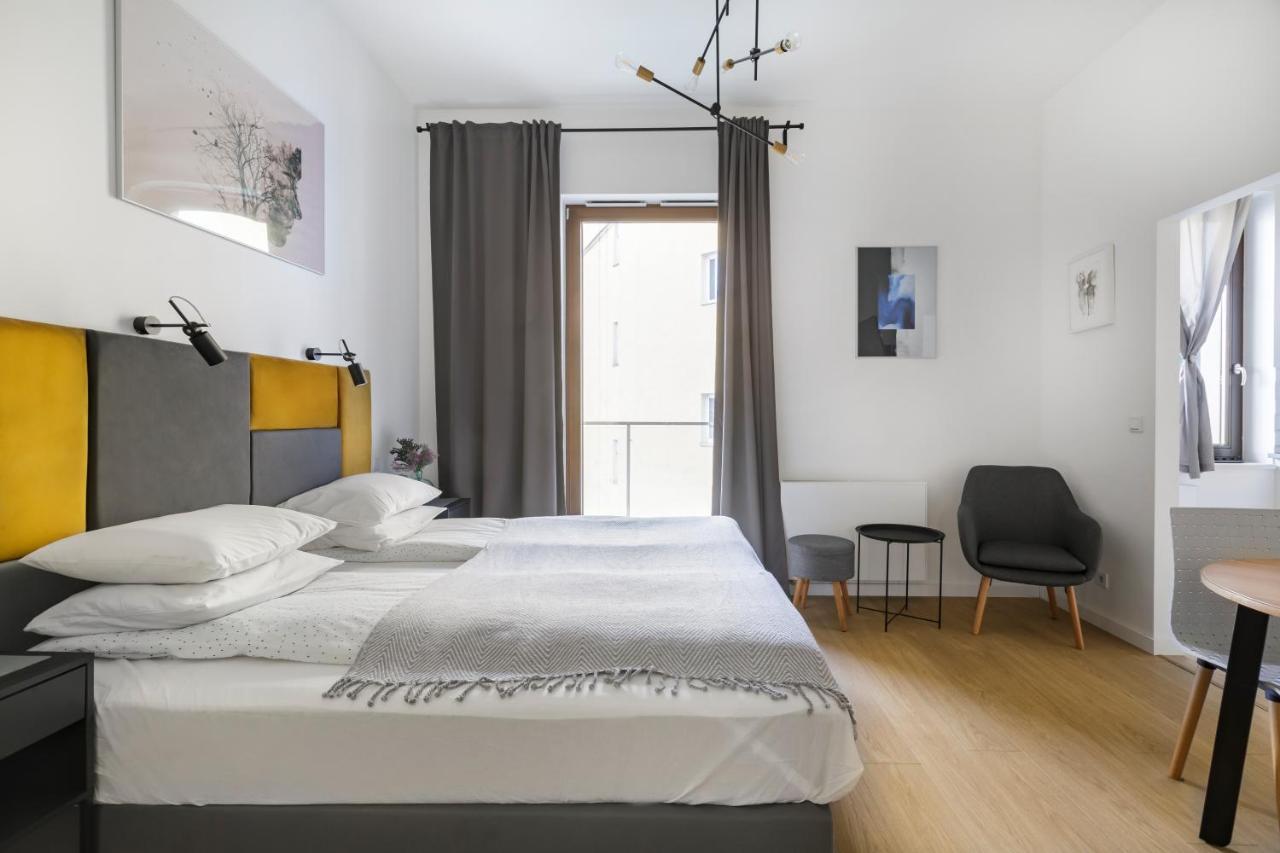 Homewell Apartments Zelazko Poznań Eksteriør billede