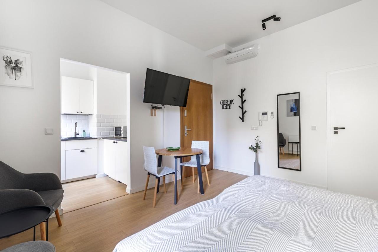 Homewell Apartments Zelazko Poznań Eksteriør billede